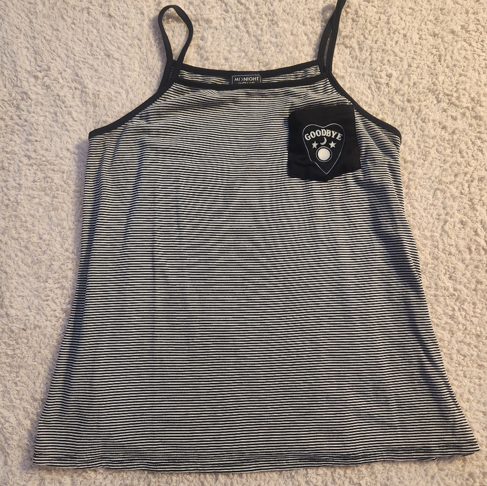Large Hot Topic Tank Top